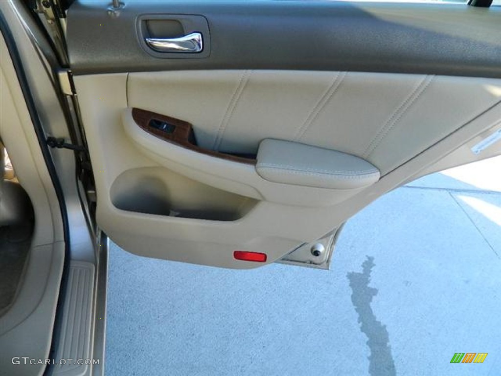 2006 Accord EX-L Sedan - Desert Mist Metallic / Ivory photo #10