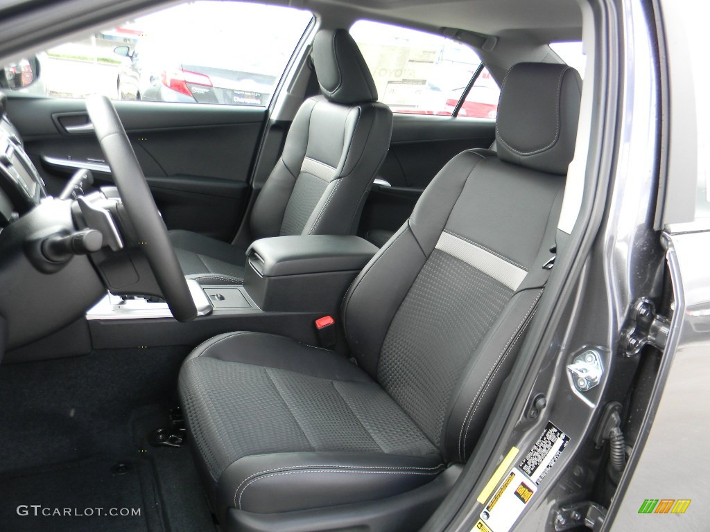 Black Interior 2012 Toyota Camry SE Photo #59994196
