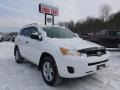 Super White - RAV4 V6 4WD Photo No. 1