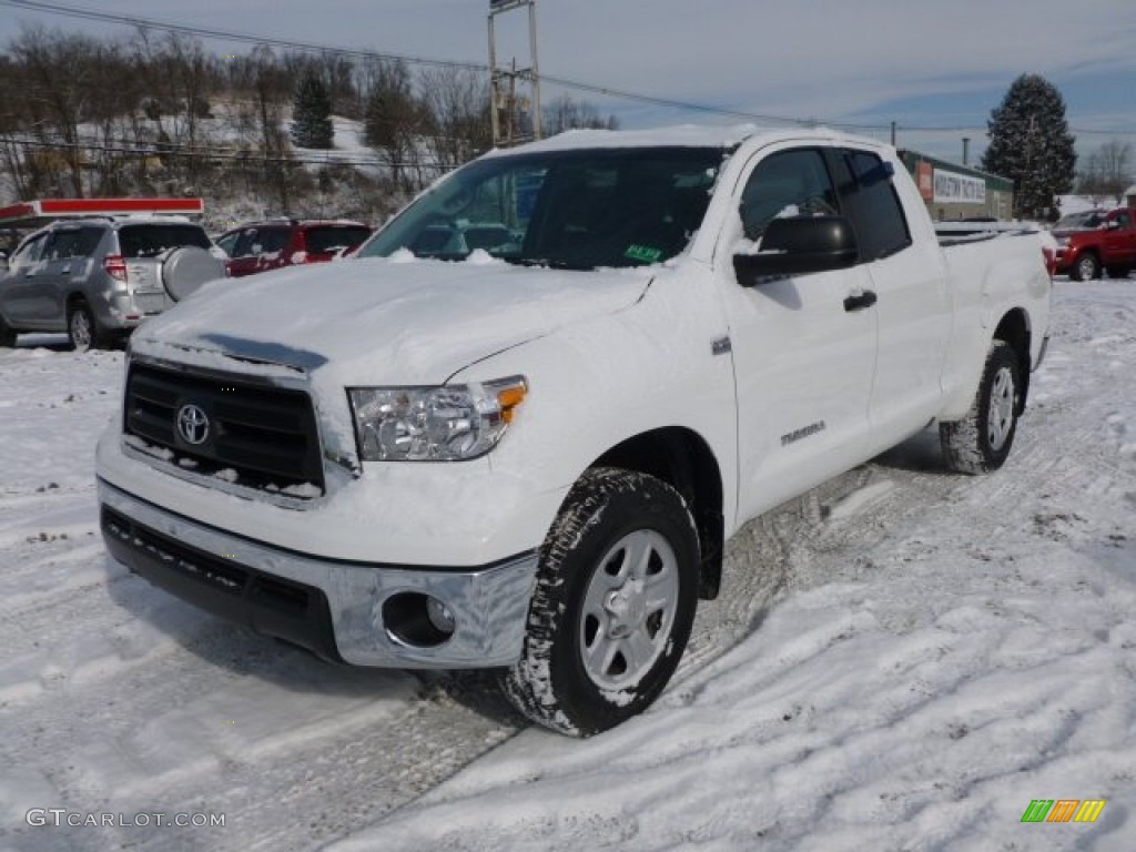 2010 Tundra Double Cab 4x4 - Super White / Graphite Gray photo #3