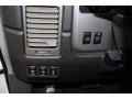 White - Titan SE Crew Cab Photo No. 30