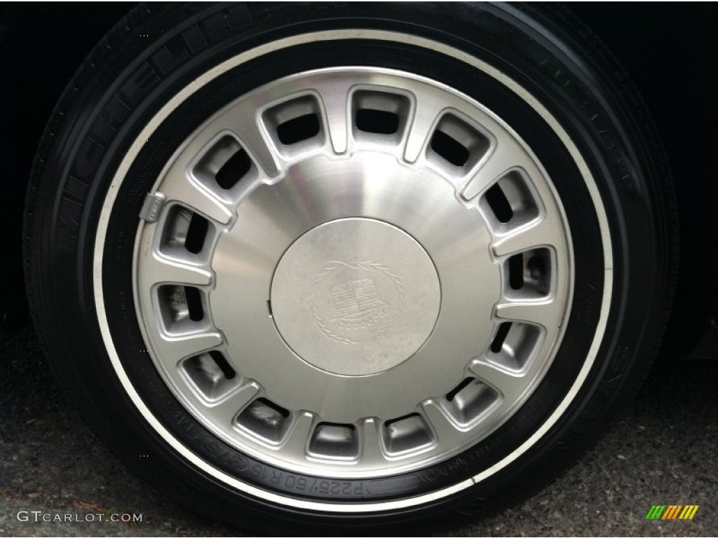 1999 Cadillac DeVille Sedan Wheel Photo #59996141