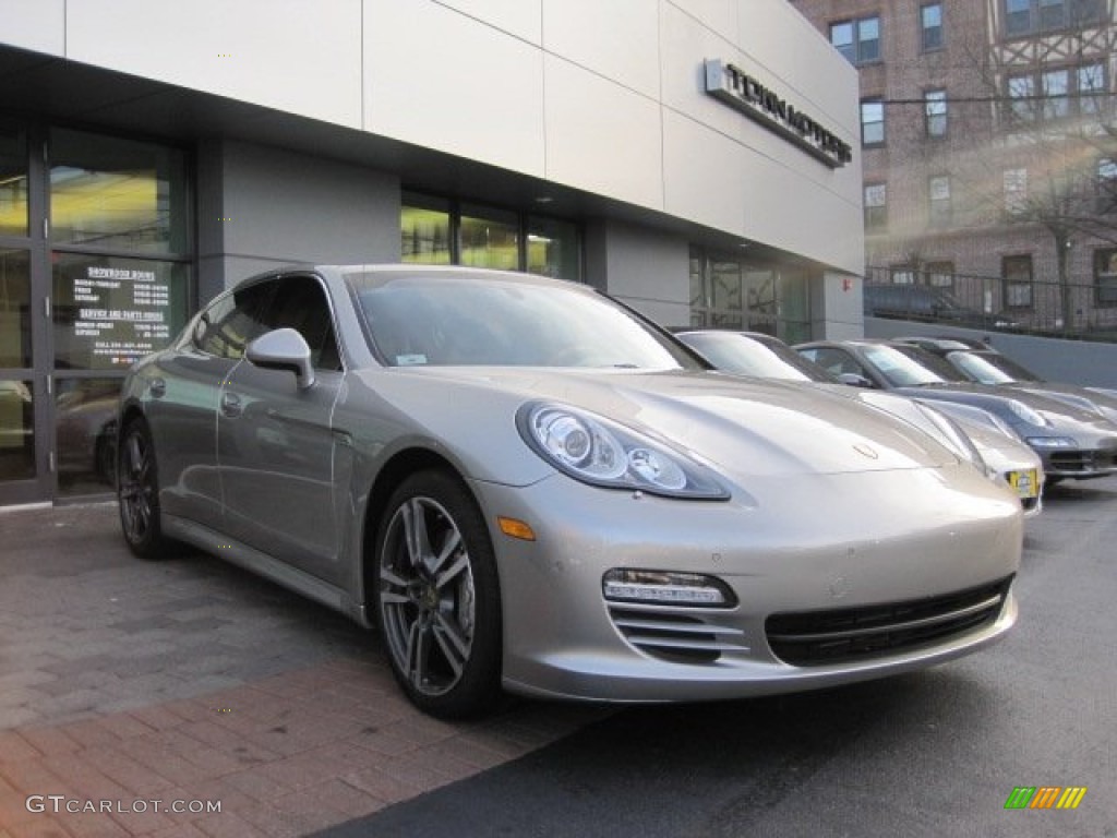 2011 Panamera 4S - Platinum Silver Metallic / Luxor Beige photo #1