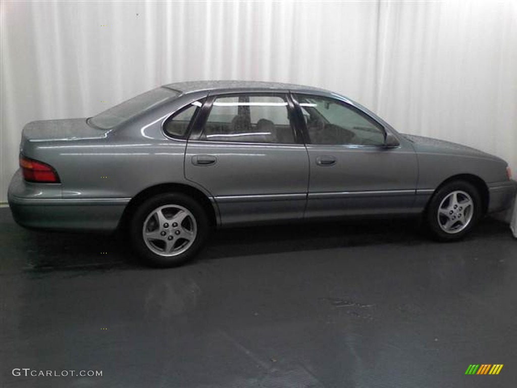 1998 Avalon XLS - Silver Spruce Metallic / Beige photo #17