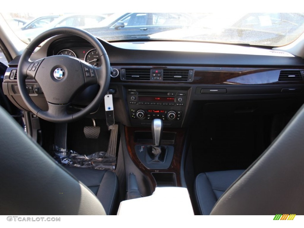 2011 3 Series 328i xDrive Sedan - Deep Sea Blue Metallic / Black photo #13