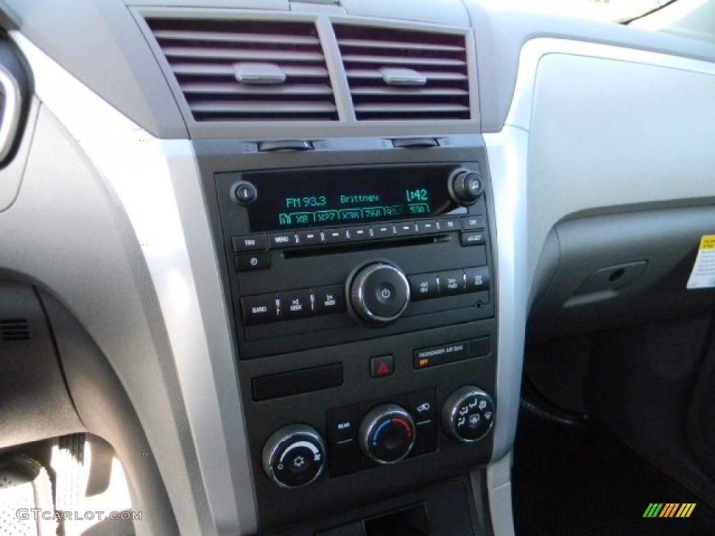 2012 Chevrolet Traverse LS Audio System Photos