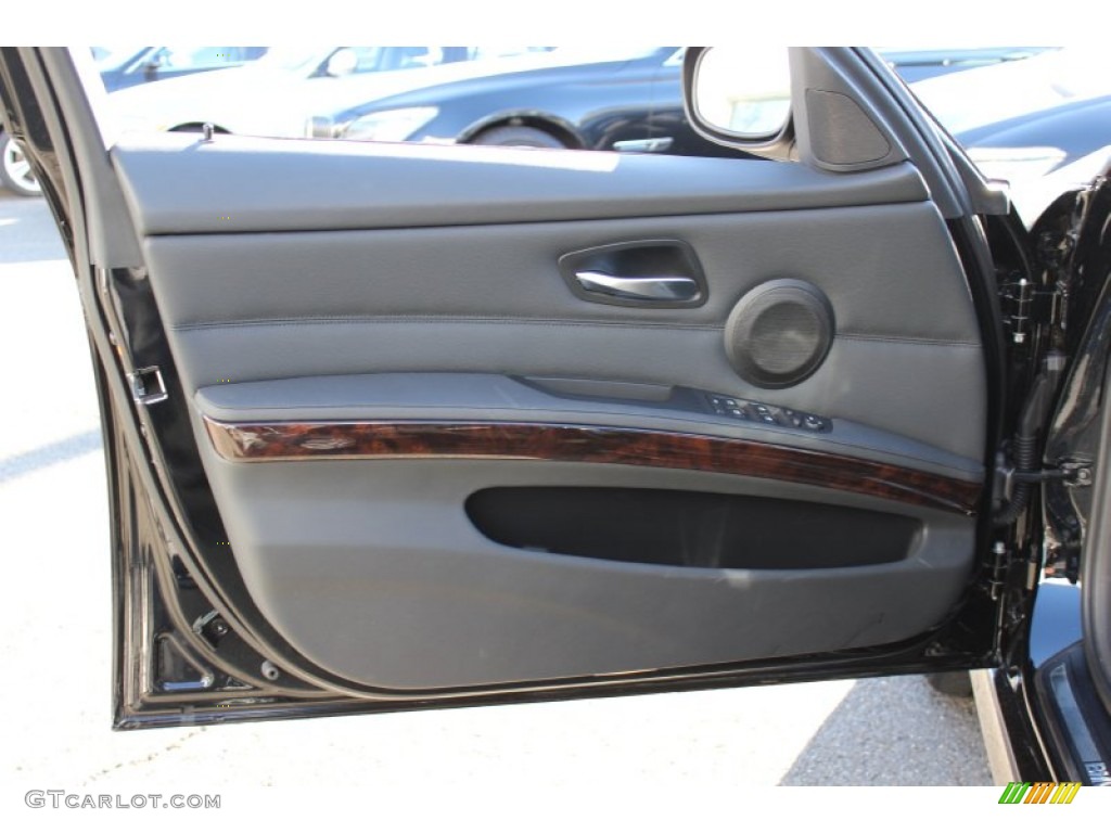 2011 3 Series 328i xDrive Sedan - Jet Black / Black photo #9