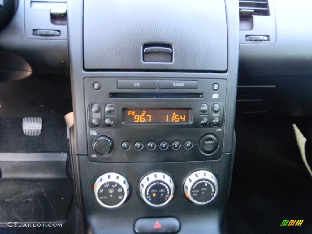 2006 Nissan 350Z Coupe Controls Photo #60001889