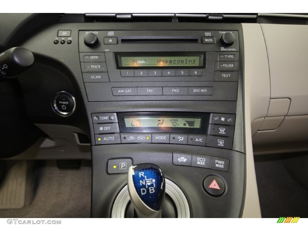 2010 Toyota Prius Hybrid II Controls Photo #60003895