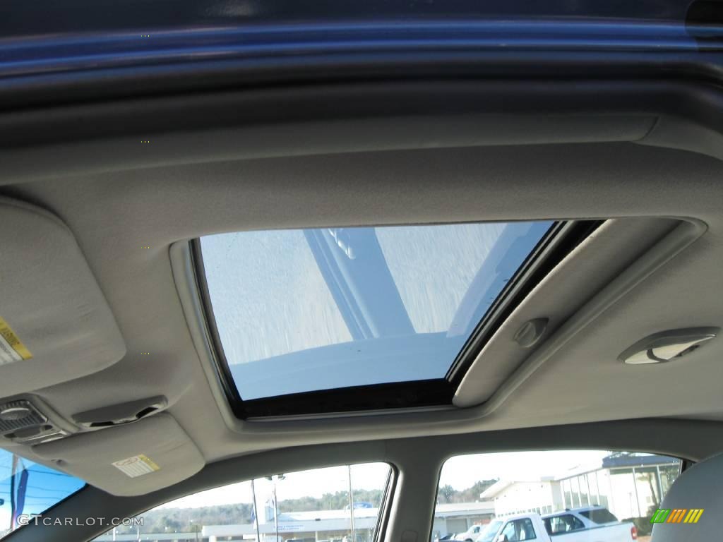 2002 Galant LS V6 - Chrome Blue Pearl / Gray photo #6