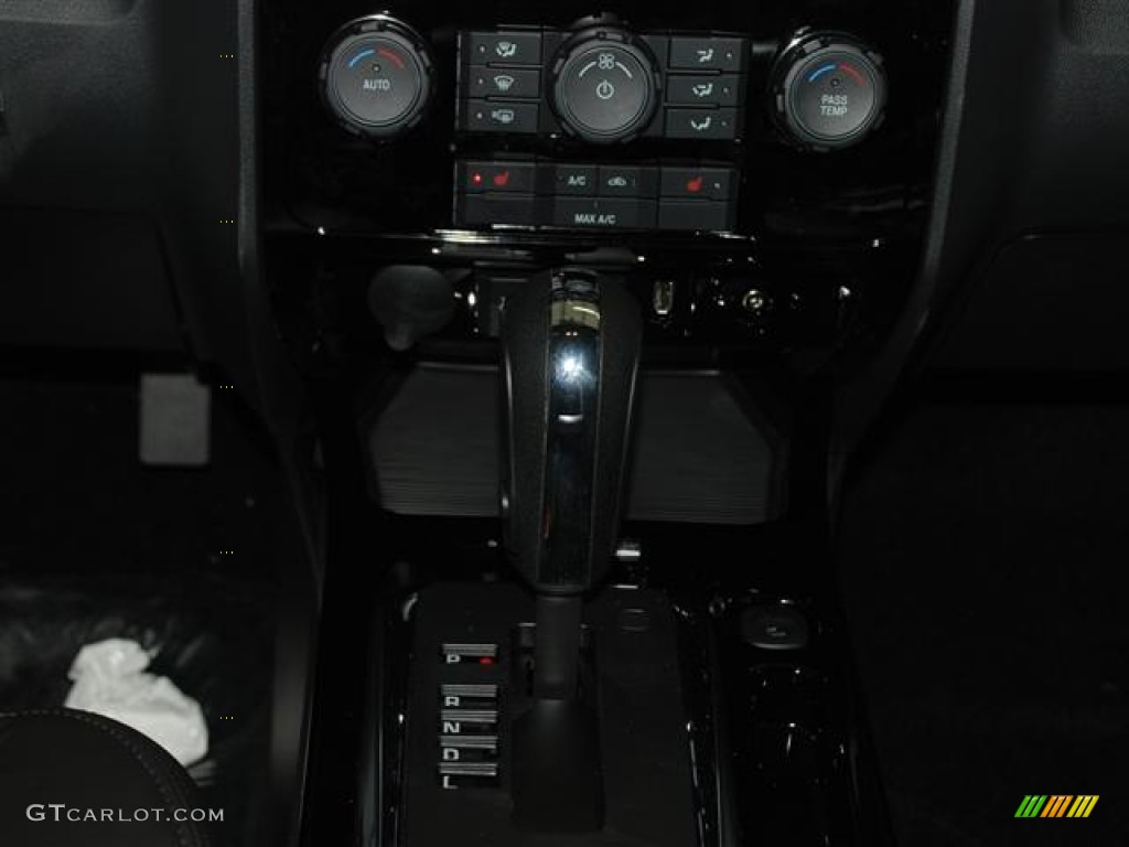 2012 Escape Limited V6 - White Suede / Charcoal Black photo #14