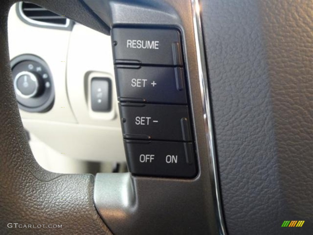 2012 Ford Taurus SE Controls Photo #60005042