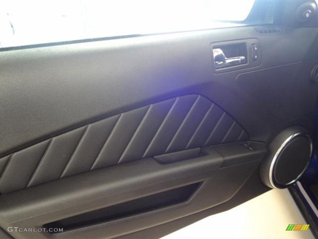 2012 Mustang V6 Premium Coupe - Kona Blue Metallic / Charcoal Black photo #14