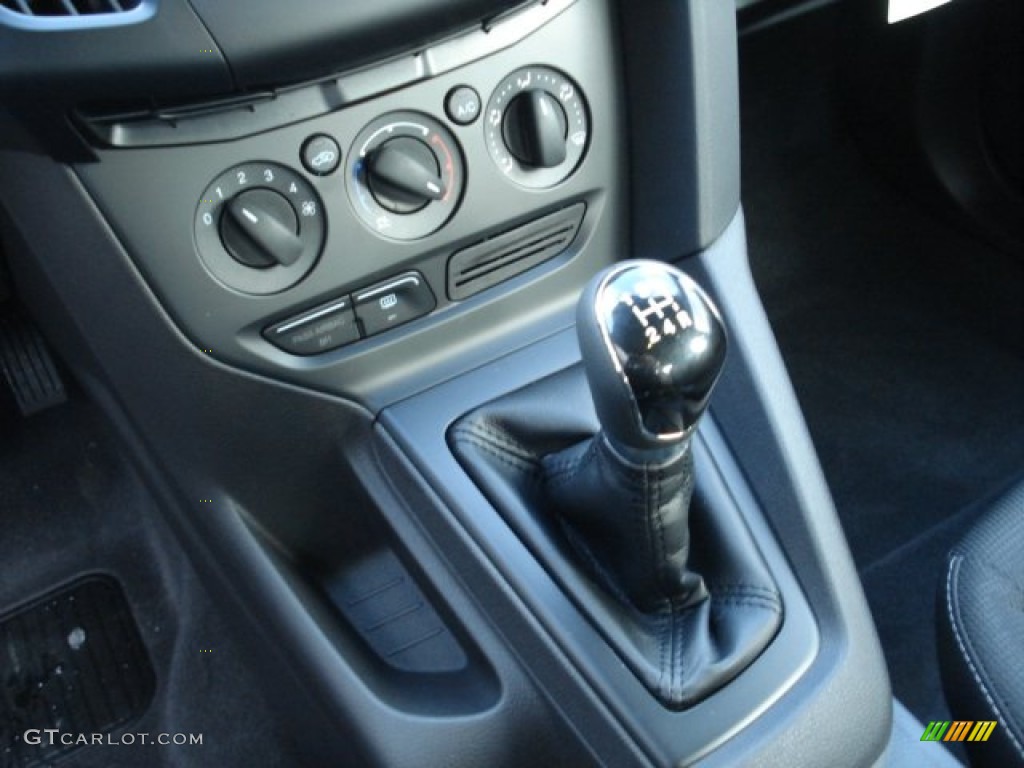 2012 Ford Focus S Sedan 5 Speed Manual Transmission Photo #60009919