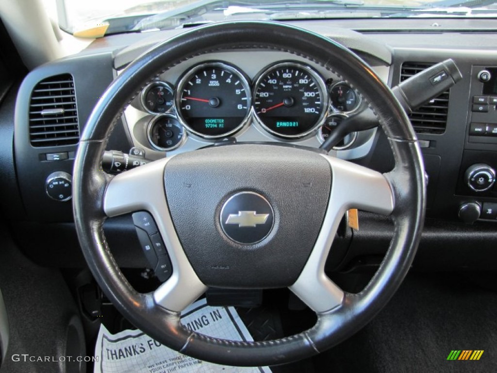 2007 Chevrolet Silverado 1500 LT Crew Cab 4x4 Ebony Black Steering Wheel Photo #60010153
