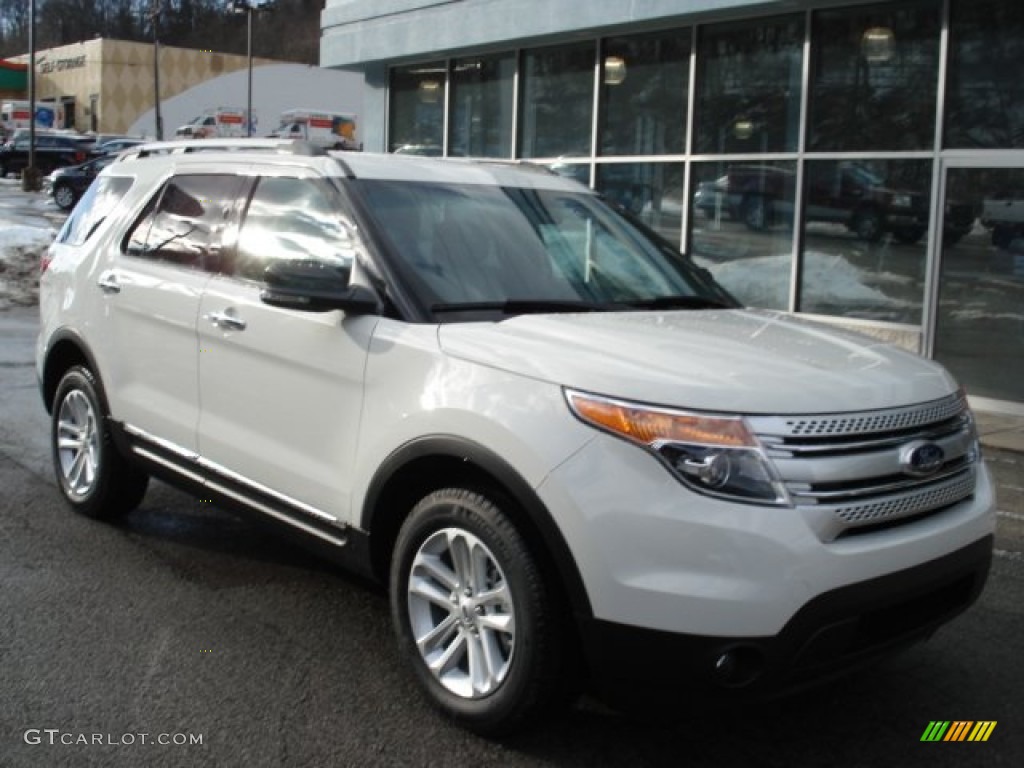 2012 Explorer XLT 4WD - White Suede / Medium Light Stone photo #2