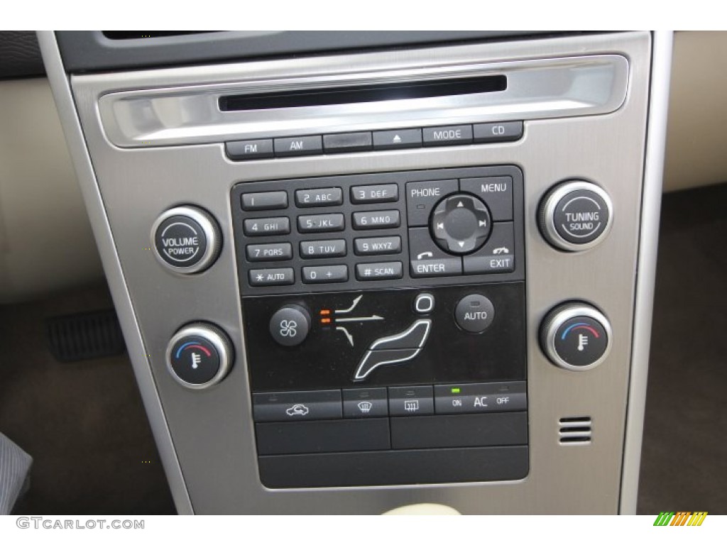 2011 Volvo XC60 3.2 Controls Photo #60011764