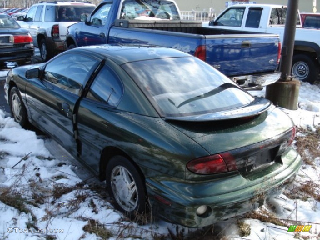 2001 Sunfire SE Coupe - Spruce Green Metallic / Graphite photo #4