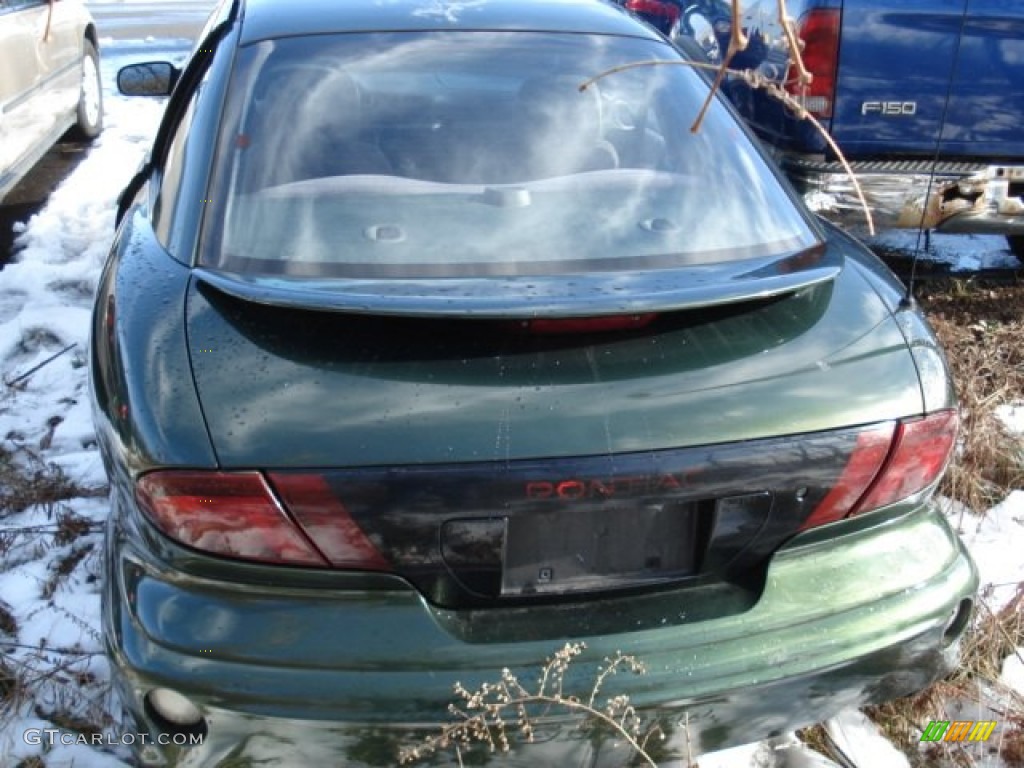 2001 Sunfire SE Coupe - Spruce Green Metallic / Graphite photo #5