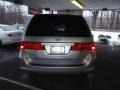 2009 Silver Pearl Metallic Honda Odyssey LX  photo #28