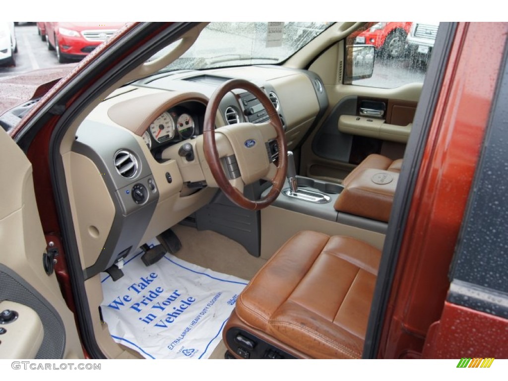 Castano Brown Leather Interior 2005 Ford F150 King Ranch SuperCrew 4x4 Photo #60015706