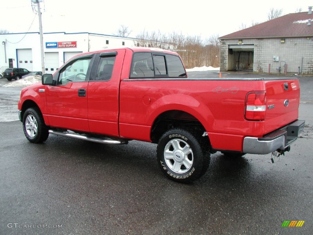 2004 F150 XLT SuperCab 4x4 - Bright Red / Medium/Dark Flint photo #6