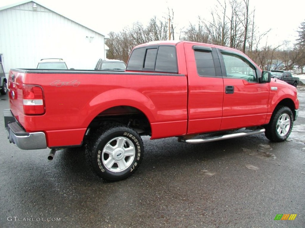 2004 F150 XLT SuperCab 4x4 - Bright Red / Medium/Dark Flint photo #10