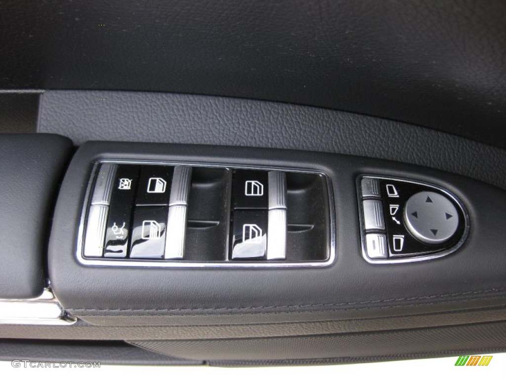 2009 Mercedes-Benz S 63 AMG Sedan Controls Photo #60018890