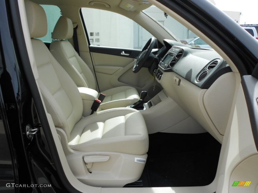 2012 Volkswagen Tiguan SE 4Motion Front Seat Photo #60019550