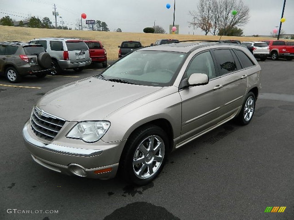 2008 Chrysler Pacifica Limited Exterior Photos