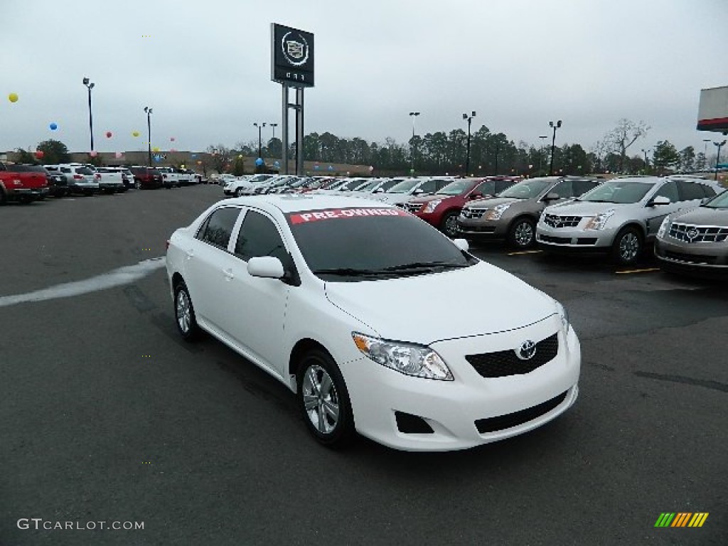 Super White Toyota Corolla