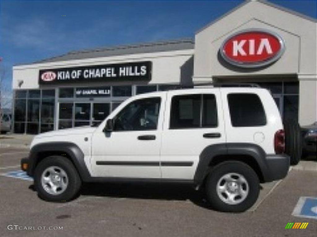 Stone White Jeep Liberty