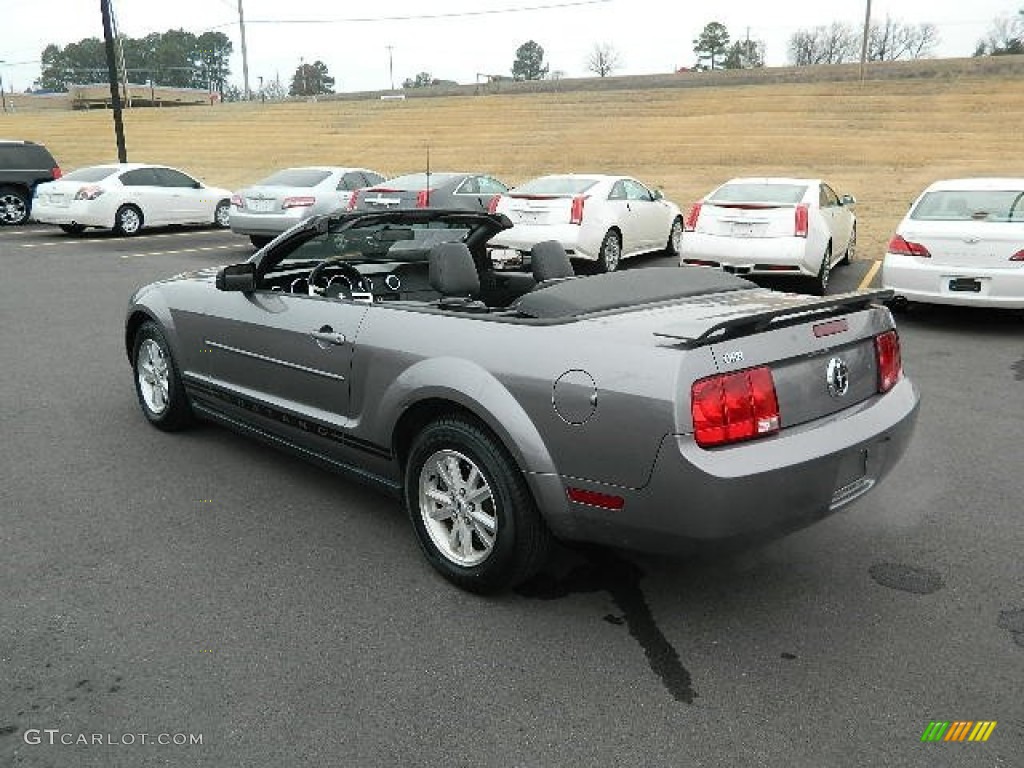 2006 Mustang V6 Premium Convertible - Tungsten Grey Metallic / Dark Charcoal photo #3