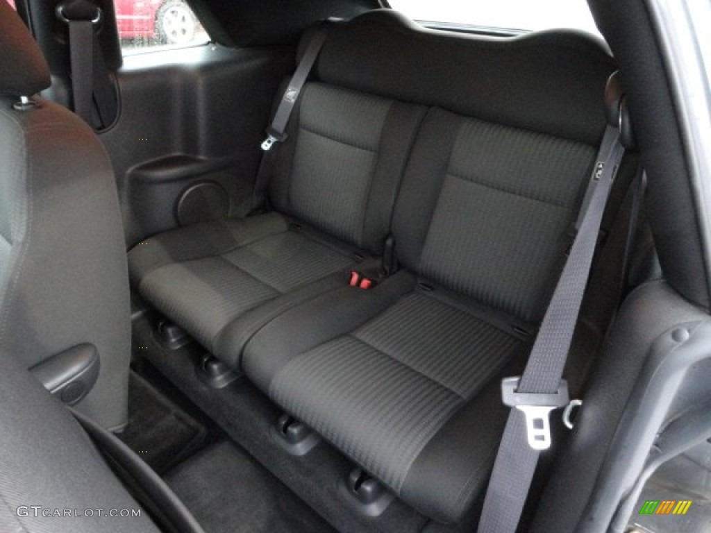 2005 Chrysler PT Cruiser Convertible Rear Seat Photo #60023158