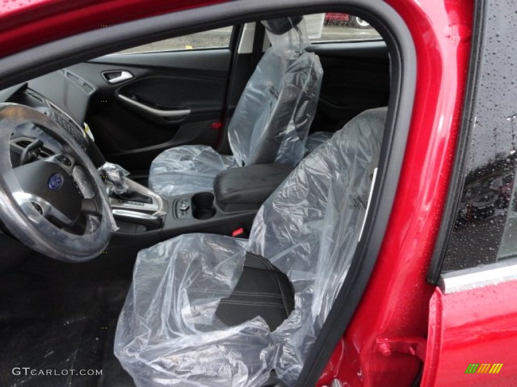 2012 Focus SEL Sedan - Red Candy Metallic / Charcoal Black photo #10