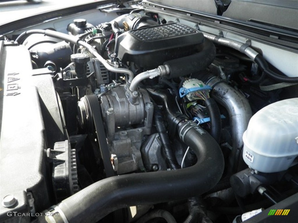 2007 Chevrolet Silverado 3500HD LTZ Crew Cab 4x4 Dually 6.6 Liter OHV 32-Valve Duramax Turbo-Diesel V8 Engine Photo #60025534