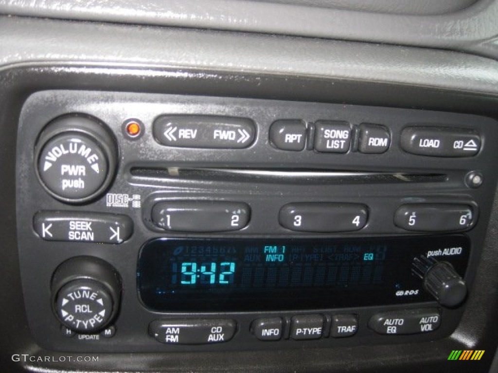 2003 Chevrolet TrailBlazer EXT LT 4x4 Audio System Photo #60025763