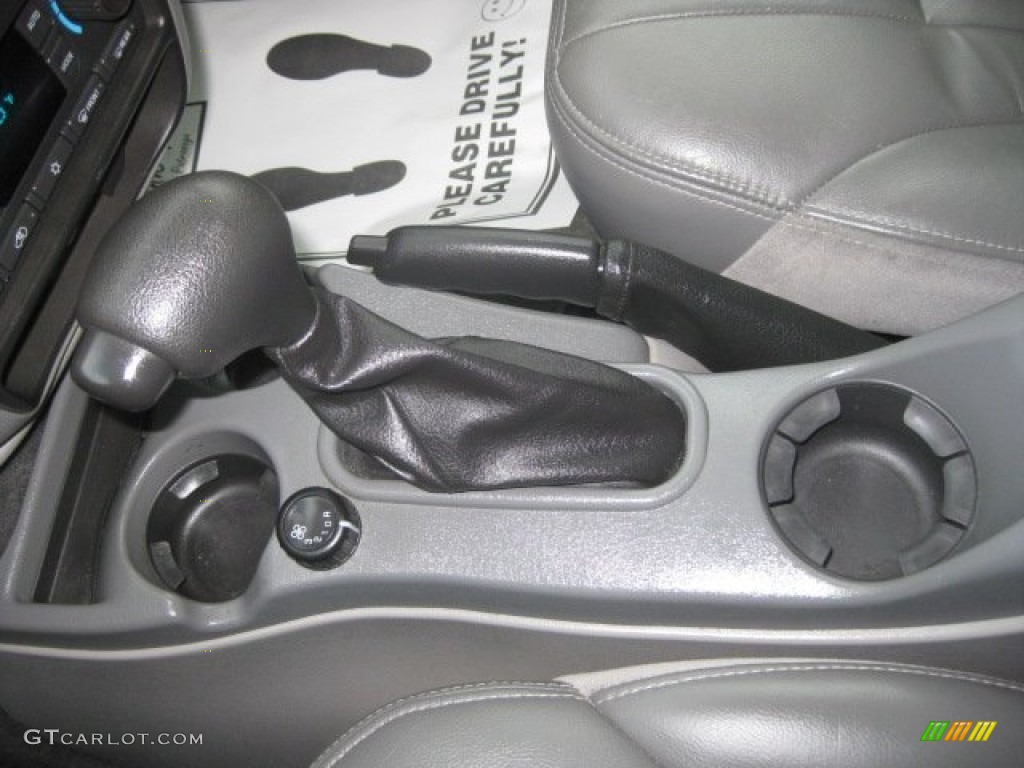 2003 Chevrolet TrailBlazer EXT LT 4x4 Transmission Photos