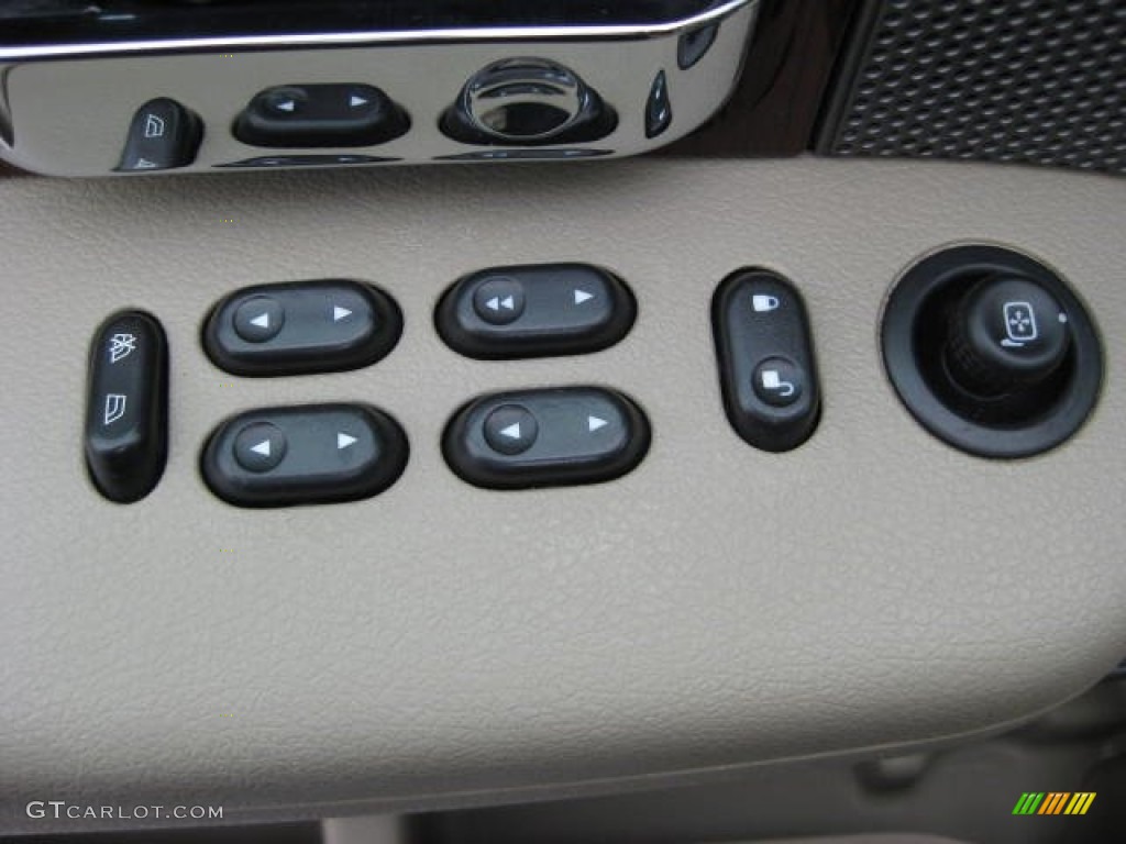 2008 Ford F150 Lariat SuperCrew 4x4 Controls Photo #60026834