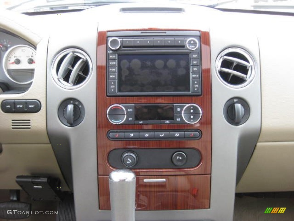 2008 Ford F150 Lariat SuperCrew 4x4 Controls Photo #60026915