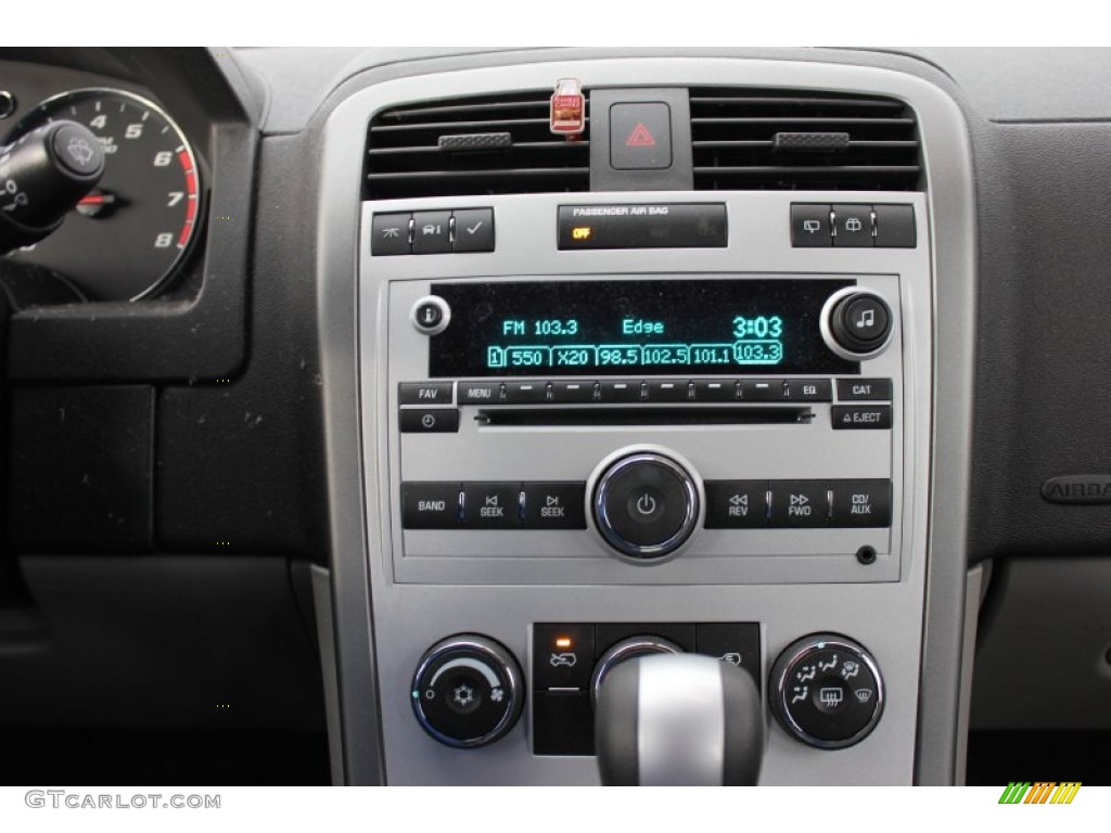2009 Chevrolet Equinox LS AWD Controls Photo #60028700