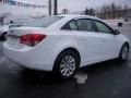 Summit White - Cruze LS Photo No. 5