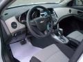 Summit White - Cruze LS Photo No. 20