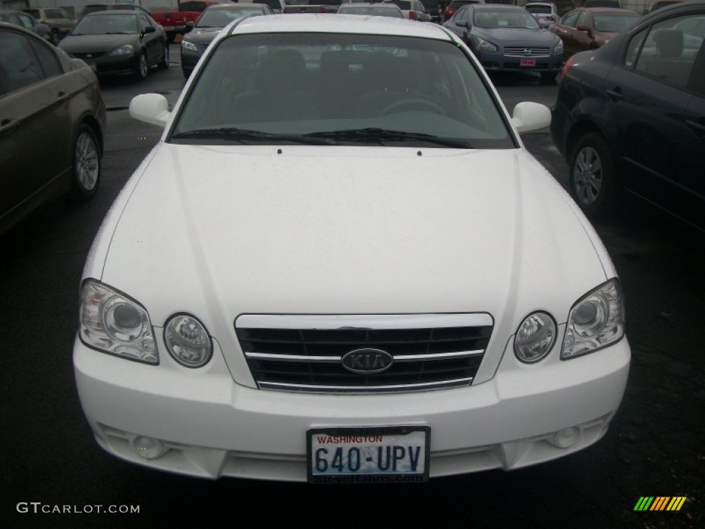 2006 Optima LX - White / Gray photo #2