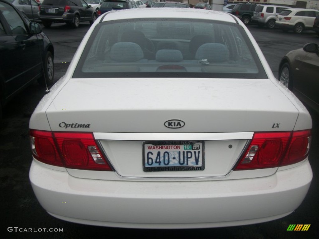 2006 Optima LX - White / Gray photo #5