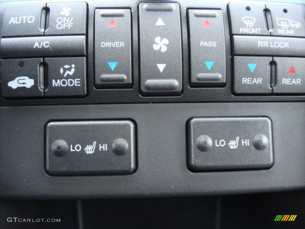 2011 Honda Pilot Touring 4WD Controls Photo #60030407