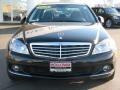 Black - C 300 4Matic Luxury Photo No. 2