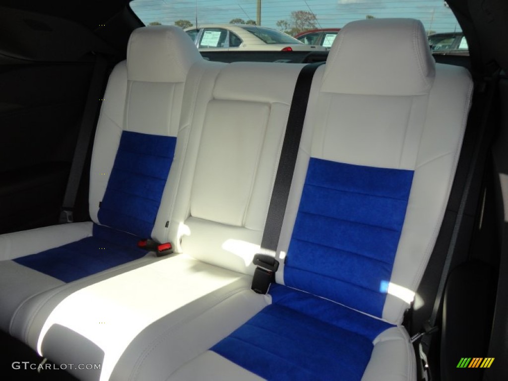 2012 Dodge Challenger R/T custom rear seats Photo #60032165