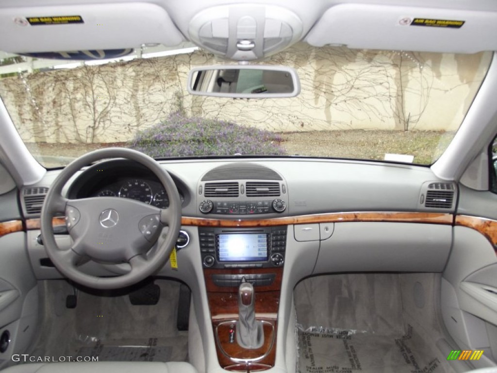 2004 Mercedes-Benz E 320 Sedan Ash Dashboard Photo #60034400