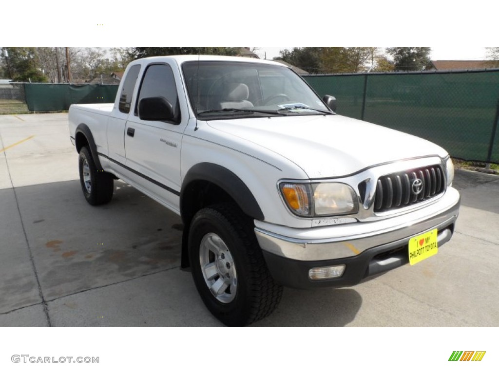 2002 Tacoma V6 PreRunner Xtracab - Super White / Charcoal photo #1